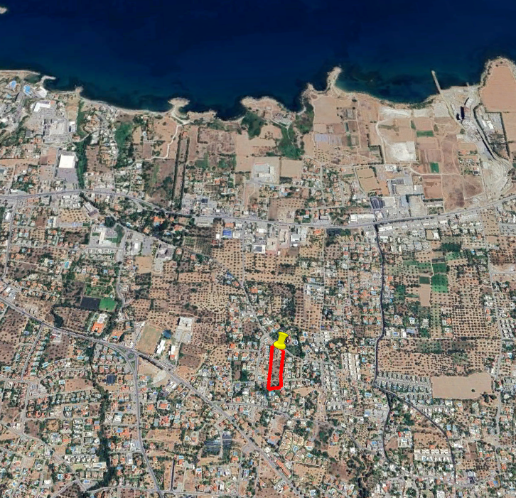 Satılık Ozanköy bölgesi 676m2  fırsat Arsa !